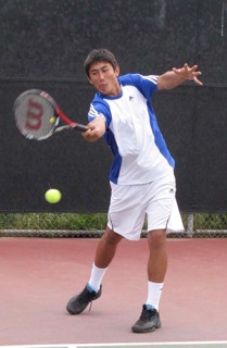 Freshman Alex Giannini won 6-0, 6-0 at No. 3 singles in Palisades' 7-0 shutout of Fairfax on Monday. Photo: Bud Kling